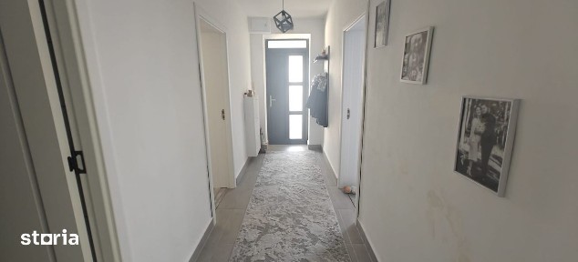 Apartament 2 camere cu TEREN!