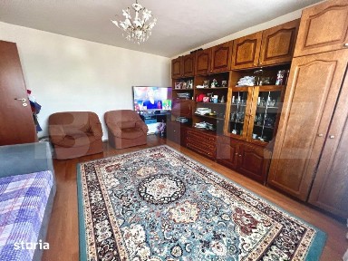 Apartament de 2 camere, 58 mp, decomandat, etaj intermediar, zona The