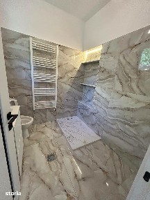 De inchiriat spatiu commercial, renovat, zona Scolii nr.1 500euro/luna