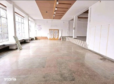 Spatiu Comercial 270 mp