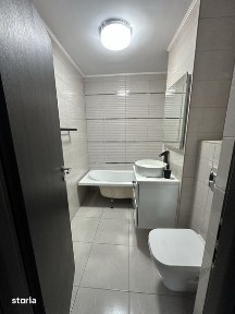 Apartament 4 camere de închiriat