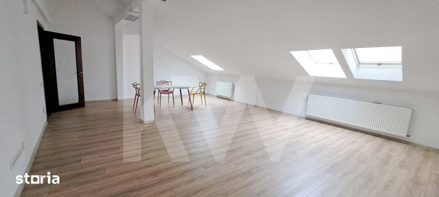 Spatiu de birouri, ultracentral, 90mp, 2 camere, hol, 1 baie.