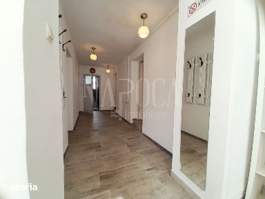 Casa 7 camere de vanzare in Baile Felix