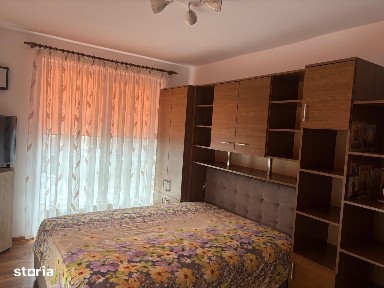 Apartament 2 camere zona Tractorul