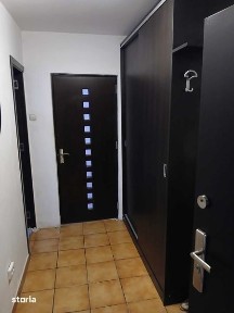 Inchiriez garsoniera sector 4 spital Budimex