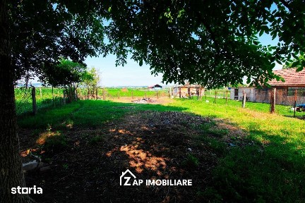 Mureșeni - Casa 80 mp - Teren 784 mp - singur in curte