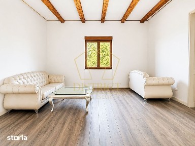 Casa cu istorie, teren de aproape 2 hectare si potențial rar | Petrova
