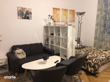 Casa 8 camere de vanzare in Centru, Cluj Napoca