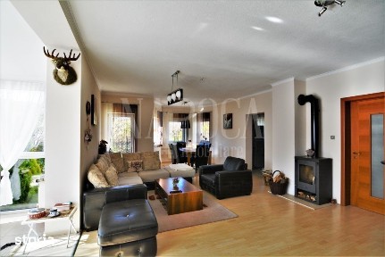 Casa 5 camere de vanzare in Intre Lacuri, Cluj Napoca