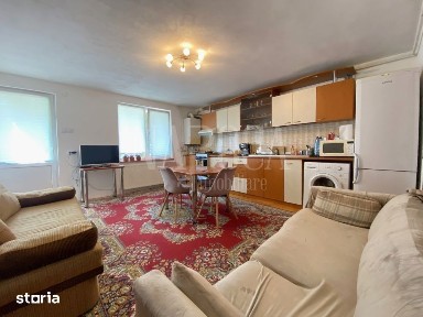 Casa 6 camere de vanzare in Intre Lacuri, Cluj Napoca