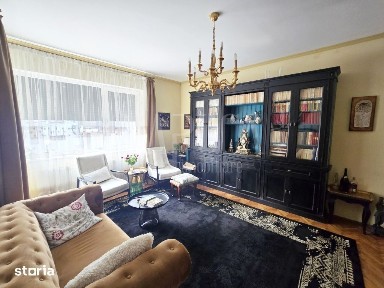 Casa 9 camere de vanzare in Centru, Cluj Napoca