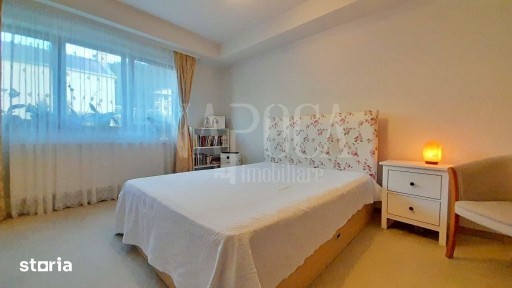 Casa 5 camere de vanzare in Floresti