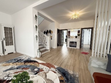 Casa 3 camere de vanzare in Dezmir