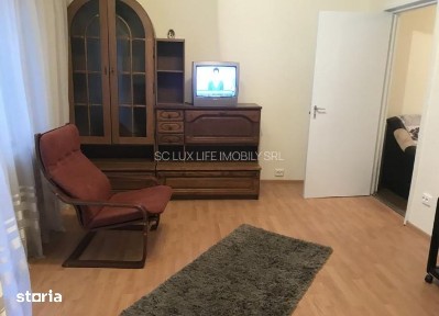 Garsonieră 40mp, balcon, Calea Buziașului