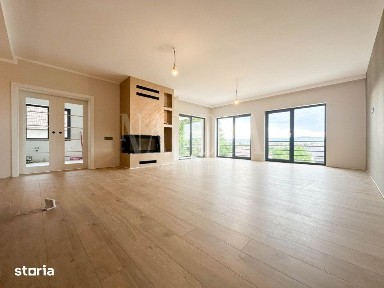 Casa 4 camere de vanzare in Sannicoara