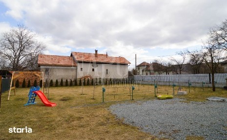 Casa 3 camere de vanzare in Capusu Mic