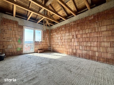 Casa 4 camere de vanzare in Jucu de Mijloc