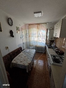 Apartament cu 2 camere de vânzare în zona Cetate