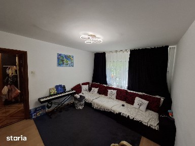Apartament cu trei camere parter Inel II