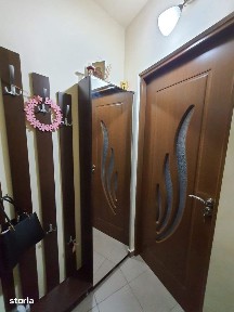 Garsonieră bloc apartamente zona Dumbrava etaj 3
