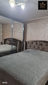 Apartament 3 camere de vanzare, Dragasani Central