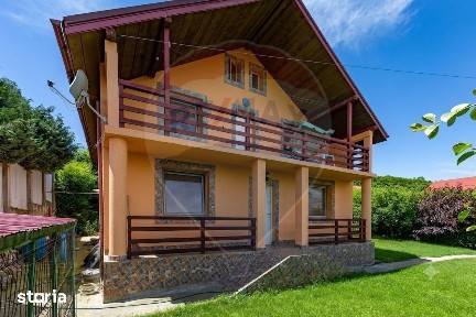 Casă de vânzare Hemeiuș + teren 520 mp