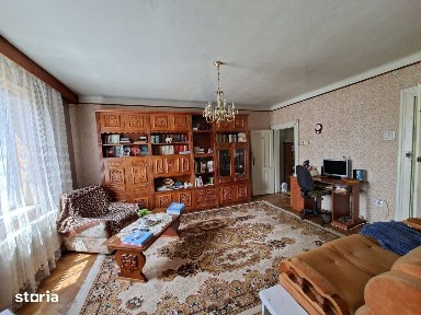 Casa individuala 185 mp utili S + P + E garaj si teren 777 mp Central