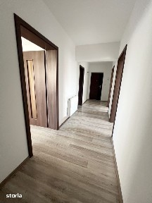 Apartament trei camere Sebes-Petresti