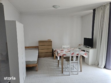 De inchiriat garsoniera langa UMF