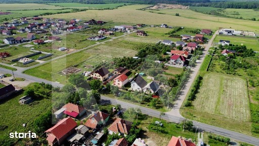 Casa spatioasa in Frumuseni, cu teren generos de 1200 mp