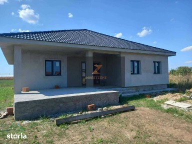 Casă cu proiect deosebit în Livada de Bihor