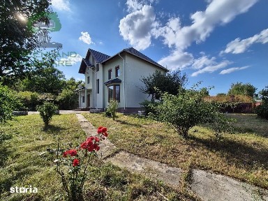 VILA 6 camere, 2 bai, 188mp, TEREN 1100mp, BUCIUM-BARNOVA
