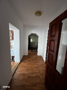 Casă generoasă lângă Târgoviște - curte, garaj și toate utilitățile