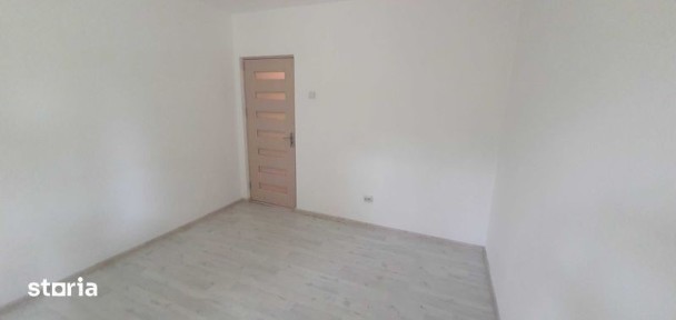 apartament 2camere de vanzare