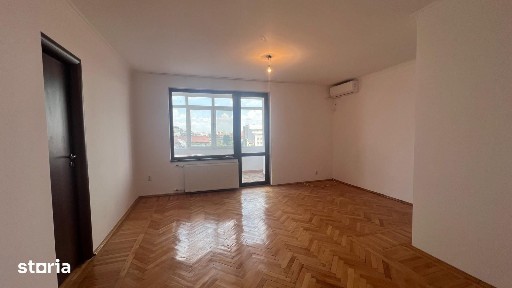 Piața Romană | 2 Camere | La un Pas de Metrou | vedere libera