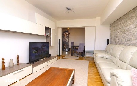 Apartament 3 camere de vânzare -Rond Piața Alba Iulia / Unirii