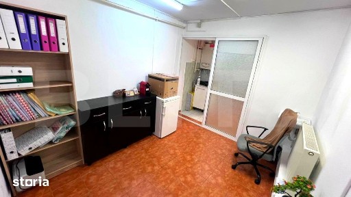 Spatiu birouri de vanzare, 35 mp utili, zona Cetate.