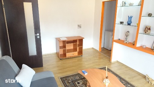 Vand apartament 2 camere in Deva, Bd 1 Decembrie, mobilat, utilat