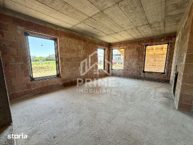 Casa Individuala la rosu | 170 mp | Garaj | Terasa | zona Oarda