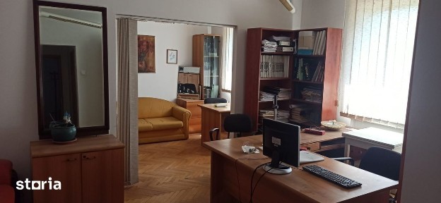 apartament 3 camere, etaj 1, langa tribunal