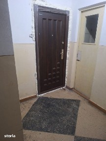Intim - Sabroso, apartament 3 camere decomandate