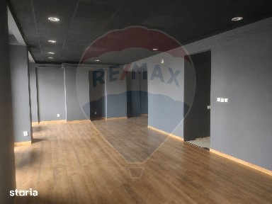 Spațiu comercial de închiriat/104mp, zona Delfinariu-Constanta