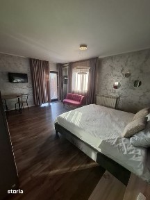 Garsoniera de inchiriat ultracentral la curte