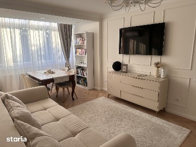 Apartament 3 camere, Victor Babes, etaj 2