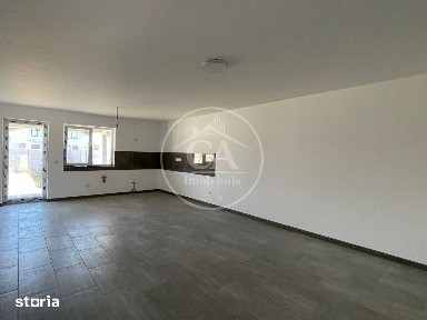 Casă de vânzare tip duplex cu 4 camere în Nojorid, Oradea.