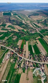Doua case in aceeasi curte | Homorodu de Mijloc | 6.000 mp teren