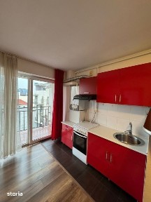 Apartament modern, zona centrala, etaj intermediar, lift