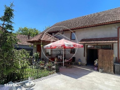 Casa de vânzare cu 4 camere de tip D+P+M in zona Cheriu, Bihor