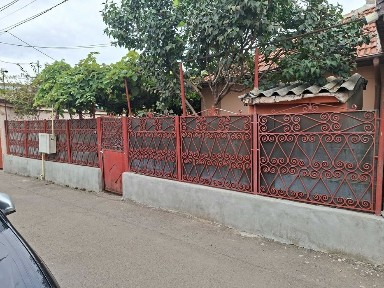 Casa Viile Noi,proprietar
