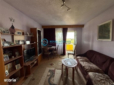 Royal Imobiliare - Vanzare Apartament zona B-dul Bucuresti